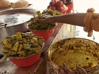 10 Penjual Makanan India yang Viral di TikTok, Bikin Bergidik!