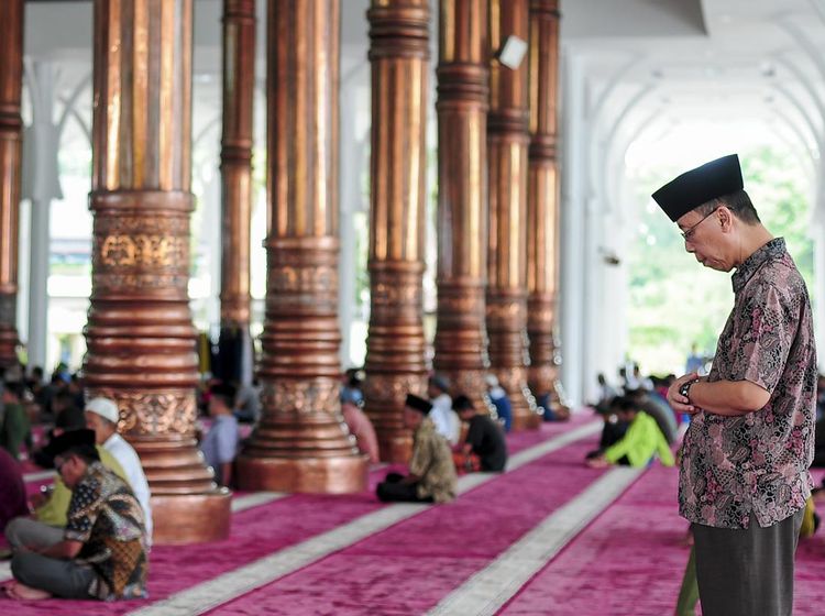 Ikon Wisata Religi di Jambi Itu Bernama Masjid Seribu Tiang
