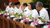 Dari sisi belanja, pemerintah telah menghabiskan Rp 470,3 triliun sampai 15 Maret 2024. Realisasi itu terdiri dari belanja pemerintah pusat dan transfer ke daerah.  