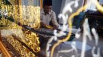 Permintaan Kaligrafi Meningkat di Bulan Suci
