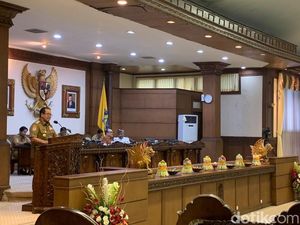 Pendapatan 2023 Tak Tercapai, Pemprov Bali Tunda Bayar Belanja Rp 926,2 M