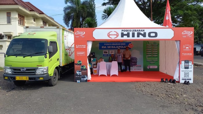 Posko mudik Hino
