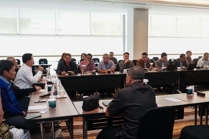 Potret Rapat Yusril, Otto, Hotman Paris Bahas Gugatan Pilpres Tim hukum TKN Prabowo-Gibran rapat membahas gugatan Pilpres 2024, Senin (25/3/2024)