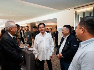 Potret Rapat Perdana Yusril, Otto, Hotman Paris Bahas Gugatan Pilpres