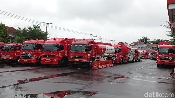 Suasana terminal BBM Pertamina Tasikmalaya.