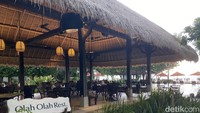 Olah-olah resto di Sudamala Resort Senggigi (Daniel Ngantung/detikcom)