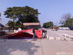 Pantura Demak Segera Dibuka, Tenda Pengungsian Korban Banjir Dibongkar