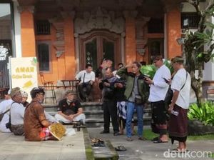 Legalisasi Pura Dinilai Berbelit, Tokoh Semeton Pasek Geruduk Disbud Gianyar