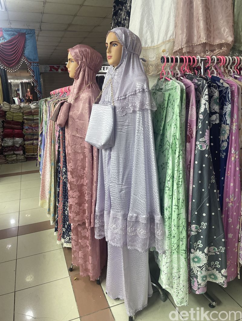 Tren Mukena Tanah Abang 2024