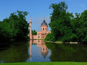 Melihat Lebih Dekat Masjid Pertama di Jerman