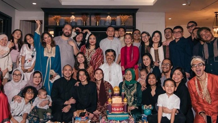 BCL Rayakan ultah.