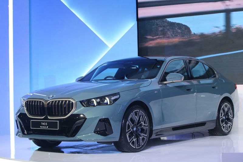 Sedan listrik BMW i5