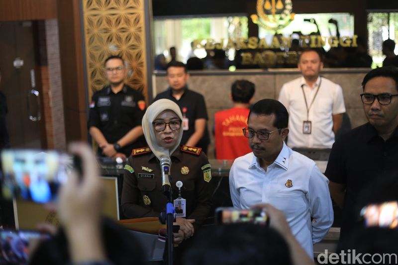 Buronan Kasus Korupsi Pembangunan JLS Cilegon Ditangkap Kejaksaan. (Bahtiar Rifa'i/detikcom)