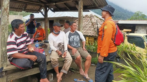 Empat pendaki Gunung Sanghyang yang sempat hilang ditemukan selamat pada pukul 10.20 Wita, Selasa (26/3/2024).