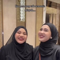 Para anggota geng Mamayu juga terlihat kompak bikin video untuk konten TikTok bersama-sama. Dimulai dengan penampilan Aurel dan Kesha Ratuliu. Foto: Instagram
