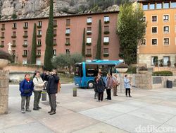 Adu Kamera Xiaomi 14 Vs iPhone 15, Oke Mana?