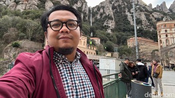 Kamera depan iPhone 15. Foto: Agus Tri Haryanto/detikINET