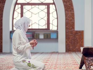 Doa Nurbuat Lengkap Arab, Latin, Arti dan Waktu Membacanya