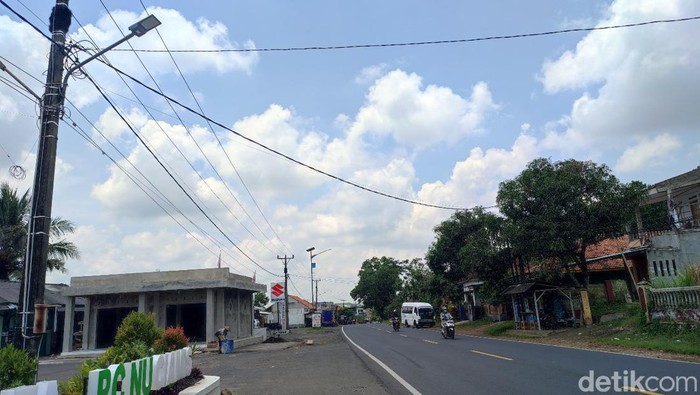Jalan Nasional Ciamis-Banjar.
