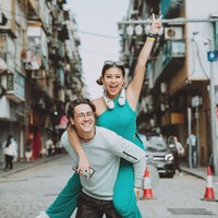 Tak sedikit netizen yang mengaku ikut senang melihat Aby yang tampak begitu menyayangi Karin. “Kapan lg liat karin dibucinin ugalan jg sm yg skrng,” komentar salah seorang netizen. “Sama yg ini keliatan di sayangin bangeet,” tambah netizen lain. Foto: Instagram/@narinkovilda