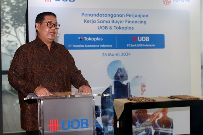 UOB Indonesia bekerjasama dengan Tokoplas untuk Buyer Financing melalui ekosistemnya agar dapat tumbuh bersama menjadi lebih kuat.