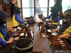 Koleksi Baru Museum Kretek Kudus, Seperangkat Alat Linting untuk Edukasi