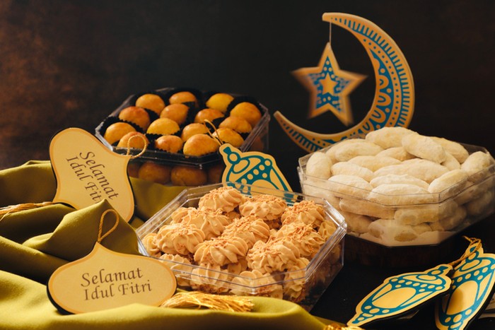 Kue-kue Buatan Sendiri Jadi Suguhan Spesial Idul Fitri