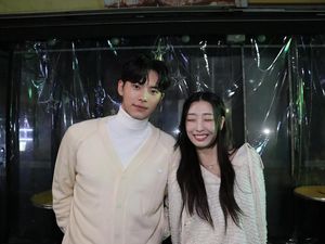 Lee Chae Min Terciduk Kencan Bareng Ryu Da In, Aksi Romantisnya Jadi Sorotan