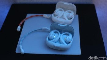 Soundcore, brand audio premium dari Anker Innovations Limited meluncurkan produk terbaru di jajaran open ear yakni AeroFit Pro dan V30i serta True-Wireless Eardbuds Soundcore P40i (A3955) dan headband Space One di Pasar Indonesia. 