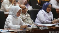 Pihaknya mewajibkan THR untuk dibayarkan pengusaha paling lambat 7 hari sebelum hari raya Lebaran. Bahkan, Ida mengatakan bila pengusaha mampu lebih baik THR dibayarkan lebih awal. 