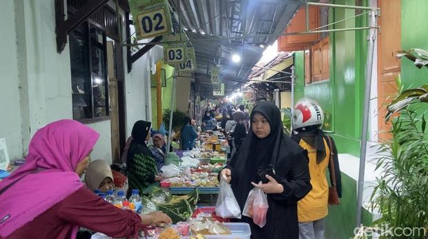 Pasar Sore Ramadhan Kauman, Yogyakarta
