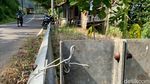 Hati-hati! Pembatas Jalan Jalur Alternatif Mudik Garut-Bandung Rusak