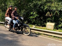 Hati-hati! Pembatas Jalan Jalur Alternatif Mudik Garut-Bandung Rusak