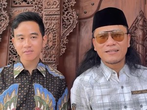 Gibran Kunjungi Ponpes Ora Aji, Gus Miftah: Minta Doa Restu