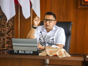 Pj Walkot Mojokerto Bikin Posko THR untuk Layani Pengaduan Buruh