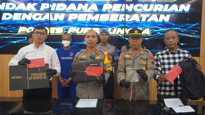 Rilis pencurian laptop di Mapolres Purbalingga, Selasa (26/3/2024).