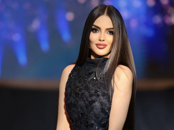 Rumy Alqahtani menjadi sosok perwakilan dan wanita pertama dari Arab Saudi yang ikut dalam ajang Miss Universe