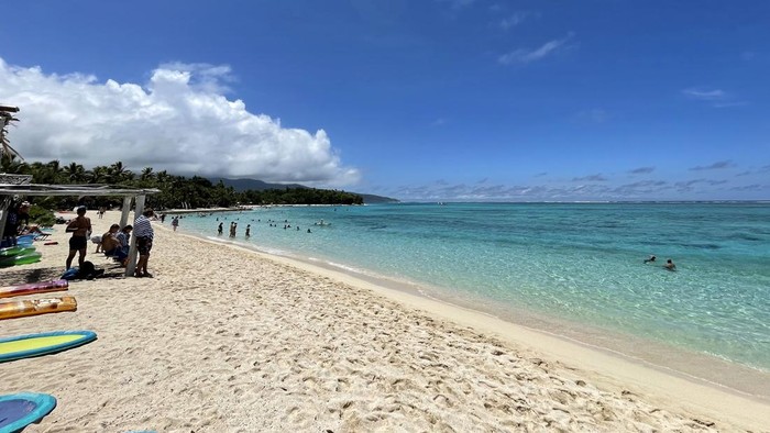 1473409217 MYSTERY ISLAND, VANUATU - FEBRUARY 26:  People are seen enjoying the beach on Mystery Island on February 26, 2023 in Vanuatu. (Photo by Matt Blyth/Getty Images)