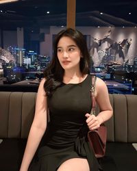 Adzana Ashel Eks JKT48 Yang Hobi Kulineran Cantik