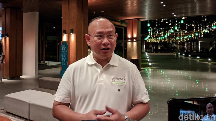 Direktur Operasi Indonesian Tourism Development Corporation (ITDC) Troy Warokka, Selasa malam di Hotel Pullman Kuta Mandalika, Selasa malam (26/4/2024). Foto: (Ahmad Viqi/detikBali).