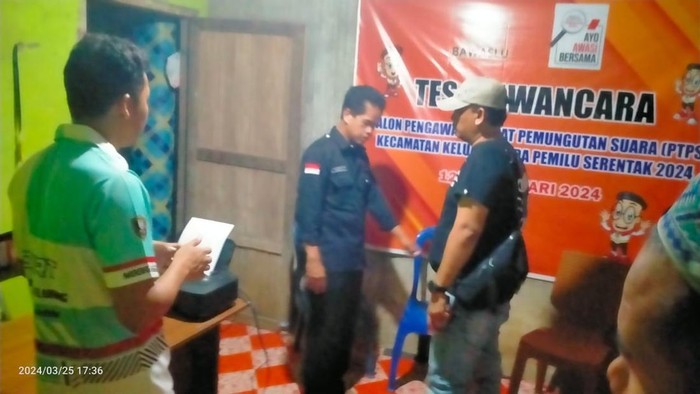 Fasilitas Kantor Panwascam Keluang, Muba yang rusak.