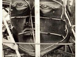 Foto Ikonik Pembangunan Patung Liberty