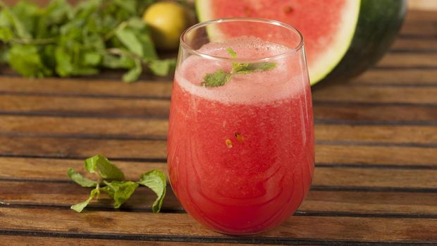 Ilustrasi jus semangka Ilustrasi jus semangka