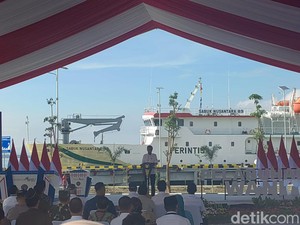 Jokowi Restui Menhub Buka Rute Kapal Palu-IKN