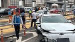 Penampakan Horor Mobil Remuk-Terguling di Kecelakaan Beruntun Tol Halim