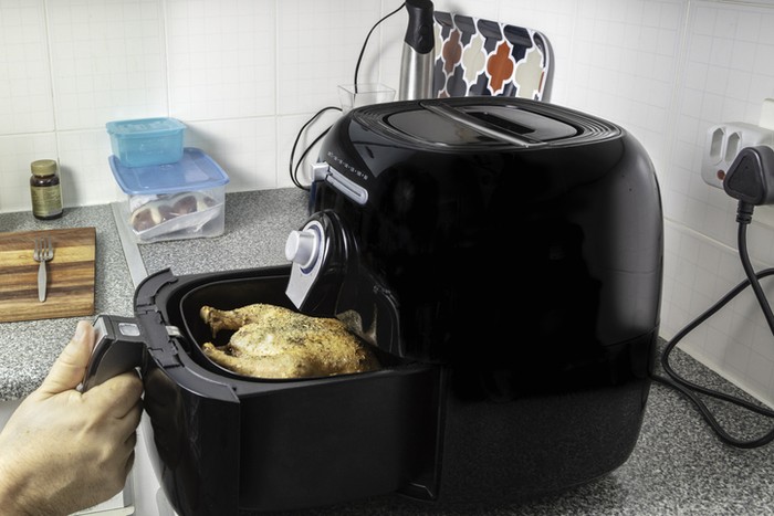 5 Bahan Makanan Ini Tak Boleh Dimasak dalam Air Fryer!