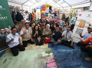 Bareng BAZNAS, McD Indonesia Bagikan Paket Berbuka ke Komunitas Pemulung