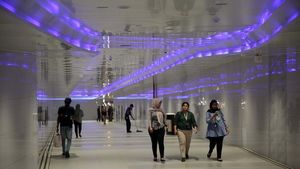 Melihat Jurangmangu Tunnel yang Baru Diresmikan