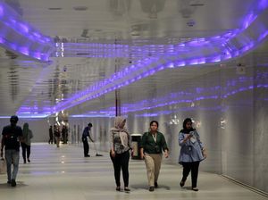 Melihat Jurangmangu Tunnel yang Baru Diresmikan
