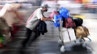 Sebagian warga memilih mudik lebih awal untuk menghindari terjadinya kepadatan penumpang terutama saat puncak arus mudik.
